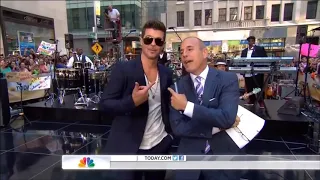 Blurred Línes - Robin Thicke  on Today Show
