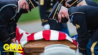 At Arlington National Cemetery, military funerals continue with honor guard in masks l GMA Digital