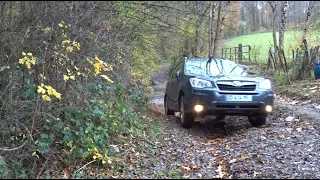 Off-road dans le brouillard et la boue + quelques tips. Off-road in fog and mud + some tips.