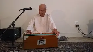 Bad duhait konom -Ahmad Zahir performed by Wali Raoufi