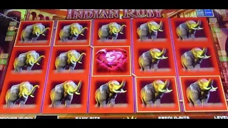 SPIELAUTOMAT FLIEGT IN DIE LUFT! Extrem JACKPOT in der Spielothek!