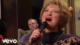 Bill & Gloria Gaither - I'd Rather Have Jesus [Live] ft. Sheri Easter, Ann Downing