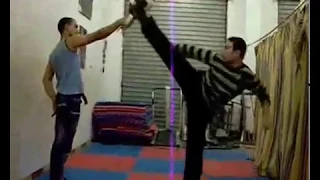 kung fu Bilal Fighter كونغ فو بلال فيتر .wmv
