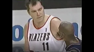 Sabonis vs Washington Wizards (2003)