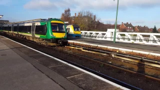 Trains at Shrewsbury WML 26/11/16