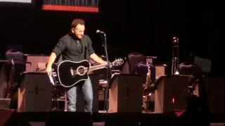 Bruce Springsteen - Land of Hope and Dreams - Stand Up for Heroes - Beacon Theatre - 11-8-12.mpg