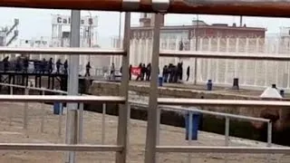 Calais : évacuation de migrants montés à bord d'un ferry