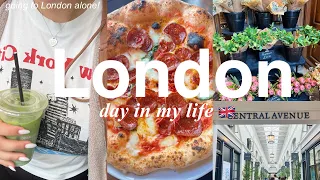 ALONE IN LONDON 💌 Lunch in SOHO, Covent Garden + shopping at Glossier!