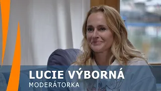 Spousta lidí pindá. Lucie Výborná na Hausbotu Petra Horkého