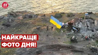 💛💙 Військові підняли прапор України на Зміїному