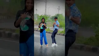 Comment mein btana hum dono mein se kisne best dance kiya 🙌🏻❤️ #youtubeshort #youtube #shortvideo