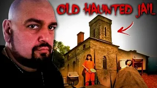 Haunted Old Jail (Sean Connery, Hangings, Cell 17 Handprint) ...OMG!!!