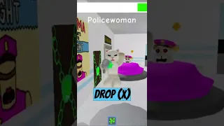 POLICE GIRL PRISON RUN ROBLOX #roblox #shorts #robloxshorts #youtubegaming #barrysprisonrun