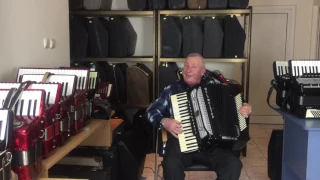 WELTMEISTER SUPITA ~DOUBLE CASSOTTO~ TOP PROF. FULL SIZE ACCORDION FOR SALE ON EBAY