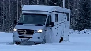 Hymer ML-T580 4x4 Mercedes-Benz SNOW test
