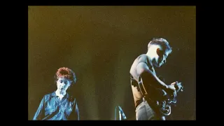 New Order-The Perfect Kiss (Live 1-26-1985)