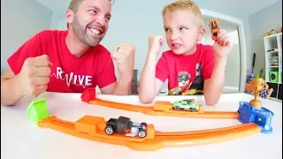 Father VERSUS Son Car Race! / HOTWHEEL GAME!