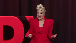 Art Is Oxygen - Everyone Is Born An Artist | I Am Estelle | TEDxBurleigh Heads