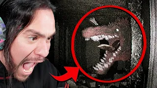Is That The Man in the Suit?! - Dinosaur Horror Game.