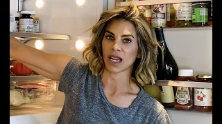 what I eat in a day / fridge tour Jillian Michaels