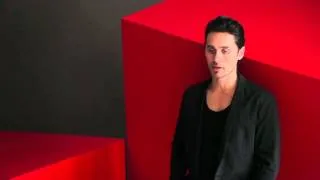 Spot Hugo Red, making of con Jared Leto | Men's Health España