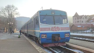 СПОКІЙНИЙ ВЕЧІРНІЙ ДПЛ1 РУШАЄ З ЯРЕМЧЕ НА ІВАНО-ФРАНКІВСЬК🚂