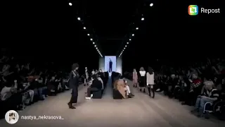 Показ коллекции Насти Некрасовой на MBFW Russia 2019. Я закрываю дефиле.