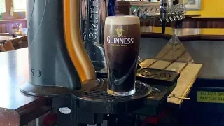 How to Pour a Perfect Pint of Guinness