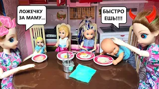 EVIL AND KIND MOTHER! Katya and Max are a funny family! Funny Barbie dolls series Darinelka TV!