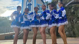 COREOGRAFÍA DE CAPORALES MUJERES (GRUPO KALLARI)