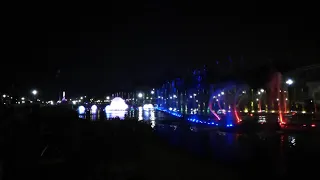 Amazing Dancing Fountain with Music and Lights in Luneta Park Manila