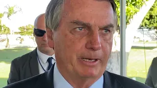 Bolsonaro diz que tiraram Lula da cadeia para ser presidente na fraude