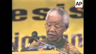 SOUTH AFRICA: NELSON MANDELA ARRIVES AT ANC CONFERENCE