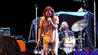 Pearl Jam - Eddie Vedder & Mike McCready Search and Destroy  w/Pharmacists (HD) 8.21.09 Toronto