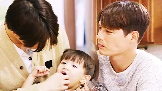 Kim Ricky. Being touched by EXO Kai, the master of parenting. @Oh My Baby 20151031