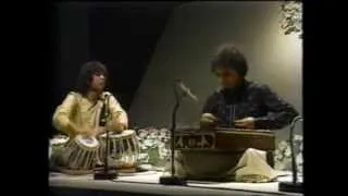 Shivkumar Sharma + Zakir Hussain Concert in Tokyo (1988) 2/2