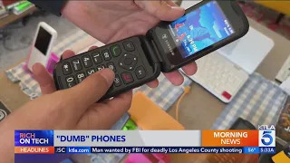 This "Dumb Phone" Business Helps People Disconnect from their Smartphones