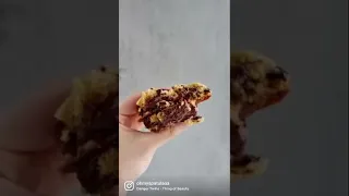 Recipe testing | Thick NYC Levain Style Chocolate chip walnut cookies with gooey Nutella filling.