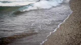 [10 Hours] Gentle Beach Waves in Close Up - Video & Audio [1080HD] SlowTV