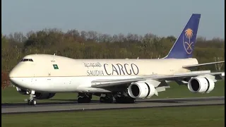 SAUDI ARABIAN AIRLINES / BOEING 747-8F / landing HAMBURG AIRPORT