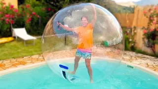 CAMMINARE SULL'ACQUA CON UNA BOLLA GIGANTE!