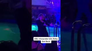 This ASL interpreter crushed this 'Baby Got Back' performance | SPIN