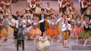 Nicoletta Manni e Timofej Andrijashenko Coppelia - Teatro alla Scala 17 dicembre 2023