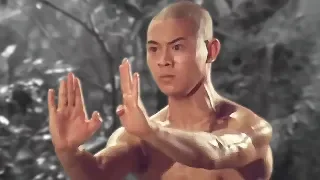 Джет Ли (Цзе Юань) тренируется кунг фу Шаолиня | Jet Li (Jie Yuan) trains kung fu Shaolin