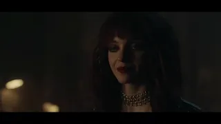 Gotham Knights 1x12 Duela returns to the Group