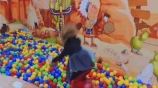Детский развлекательный центр шар бассейн батут горки лабиринт Indoor playground for kids for child