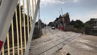 *Brand New Barriers* Coalville Level Crossing (Leicestershire) Monday 10.08.2020