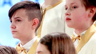 Маленькие мастера - Единородный Сыне; Достойно есть; Коляда; Sanctus Benedictus; Salve Reginа.