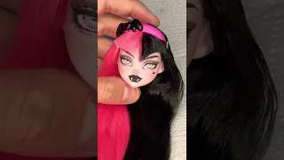 💗Faceup of a G3 MONSTER HIGH Draculaura 💗