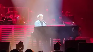 Barry Manilow - Mandy/Could It Be Magic (partial) - Louisville KY - 8/21/2023